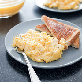 Perfect Scrambled Eggs for Two 