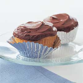 Yellow Cupcakes with Chocolate Ganache Frosting